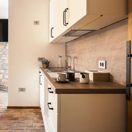 Lipa Plac Apartman *